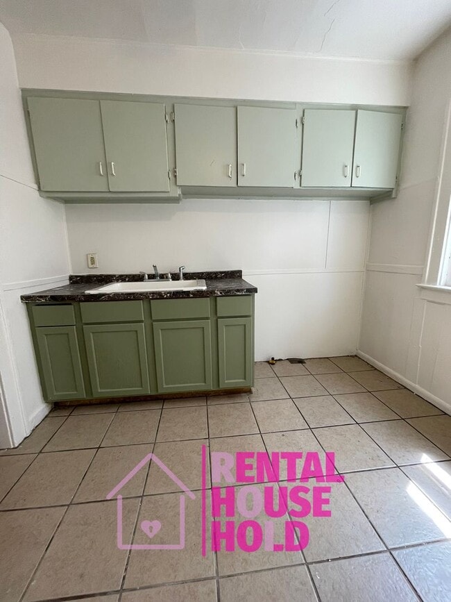 2649 Pasadena St in Detroit, MI - Building Photo - Building Photo