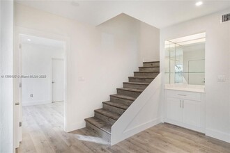 726 Jefferson Ave in Miami Beach, FL - Building Photo - Building Photo