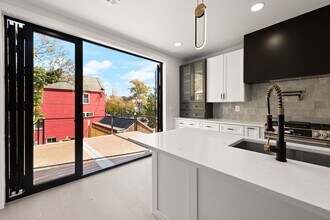 5303 7th St NW in Washington, DC - Building Photo - Building Photo