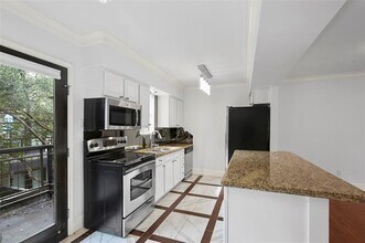 7730 Meadow Rd in Dallas, TX - Building Photo - Building Photo