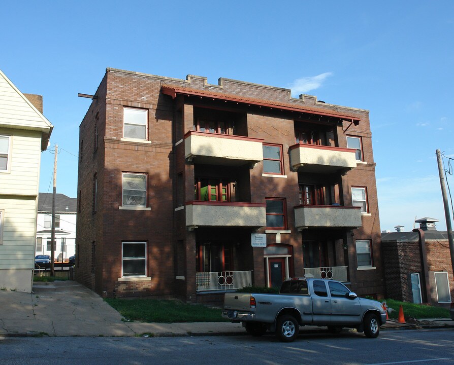 Pasadena Apartments in Omaha, NE - Building Photo