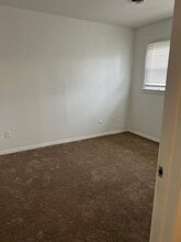 7940 Thompson Rd, Unit B in Norfolk, VA - Building Photo - Building Photo