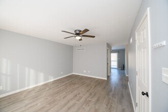 5266-68 Plaza Ave in Portage, IN - Building Photo - Building Photo