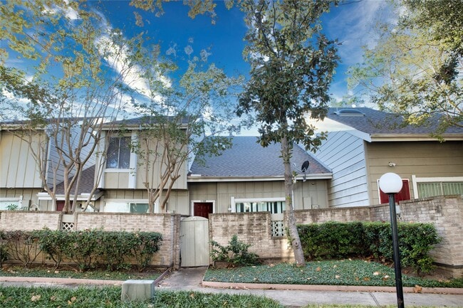 property at 7075 Greenway Chase St