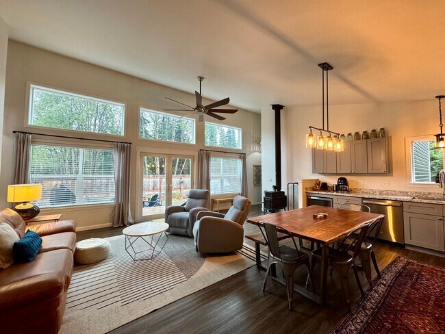 36440 Bradford Rd in Sterling, AK - Building Photo - Building Photo