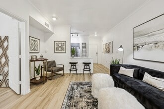 NEO at Midtown in Dallas, TX - Building Photo - Building Photo