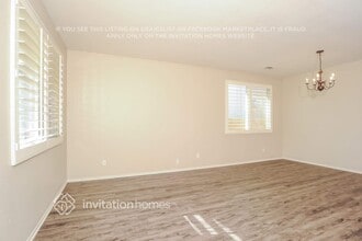 5815 W Ave J 12 in Lancaster, CA - Foto de edificio - Building Photo