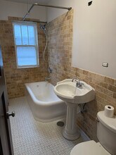 3126 N Spaulding Ave, Unit 2w in Chicago, IL - Building Photo - Building Photo