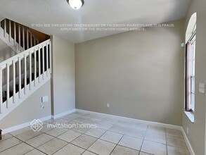 8034 SW 119 Pl in Miami, FL - Foto de edificio - Building Photo