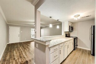 3827 Gilbert Ave in Dallas, TX - Building Photo
