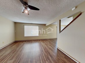 174 Bent Stream Ln in Brownsburg, IN - Building Photo - Building Photo