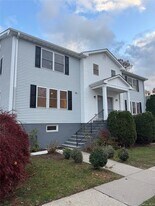 93 Henry Ave in Harrison, NY - Building Photo