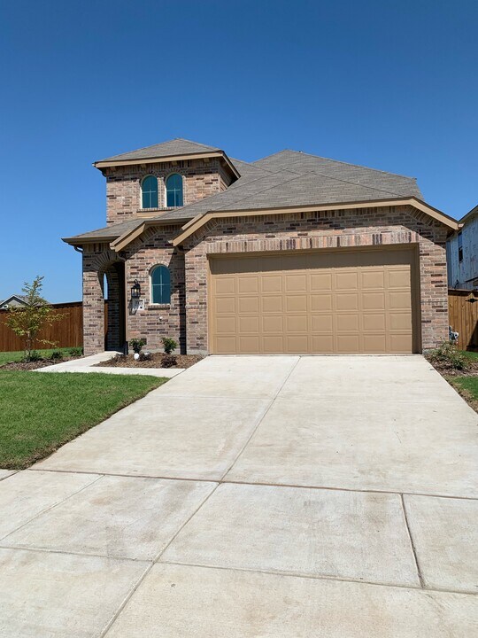 3903 Chesapeake Ln in Crandall, TX - Foto de edificio