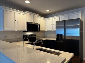 5102 Monticello Heights Ln in Oviedo, FL - Building Photo - Building Photo