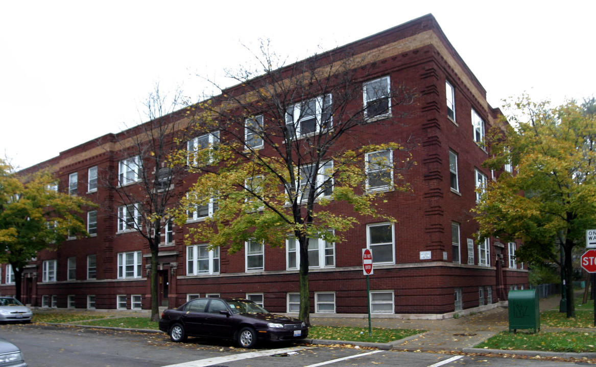 1316 W Bryn Mawr Ave in Chicago, IL - Foto de edificio