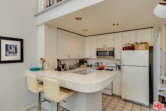 114 Fleet St in Marina Del Rey, CA - Building Photo - Building Photo