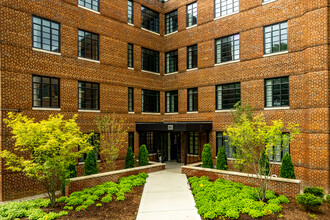 RCI Covington Apartments in Detroit, MI - Building Photo - Building Photo