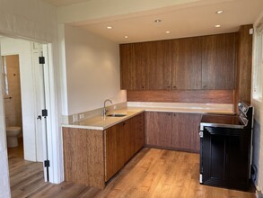 2650 Pacific Heights Rd in Honolulu, HI - Building Photo - Building Photo