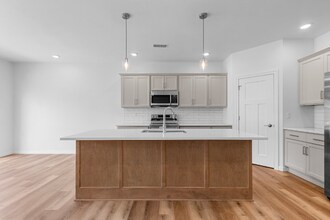 2715 Sachet Pl in Bellevue, WI - Building Photo - Building Photo