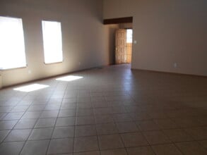 2903 Turf Ln SE in Rio Rancho, NM - Building Photo - Building Photo