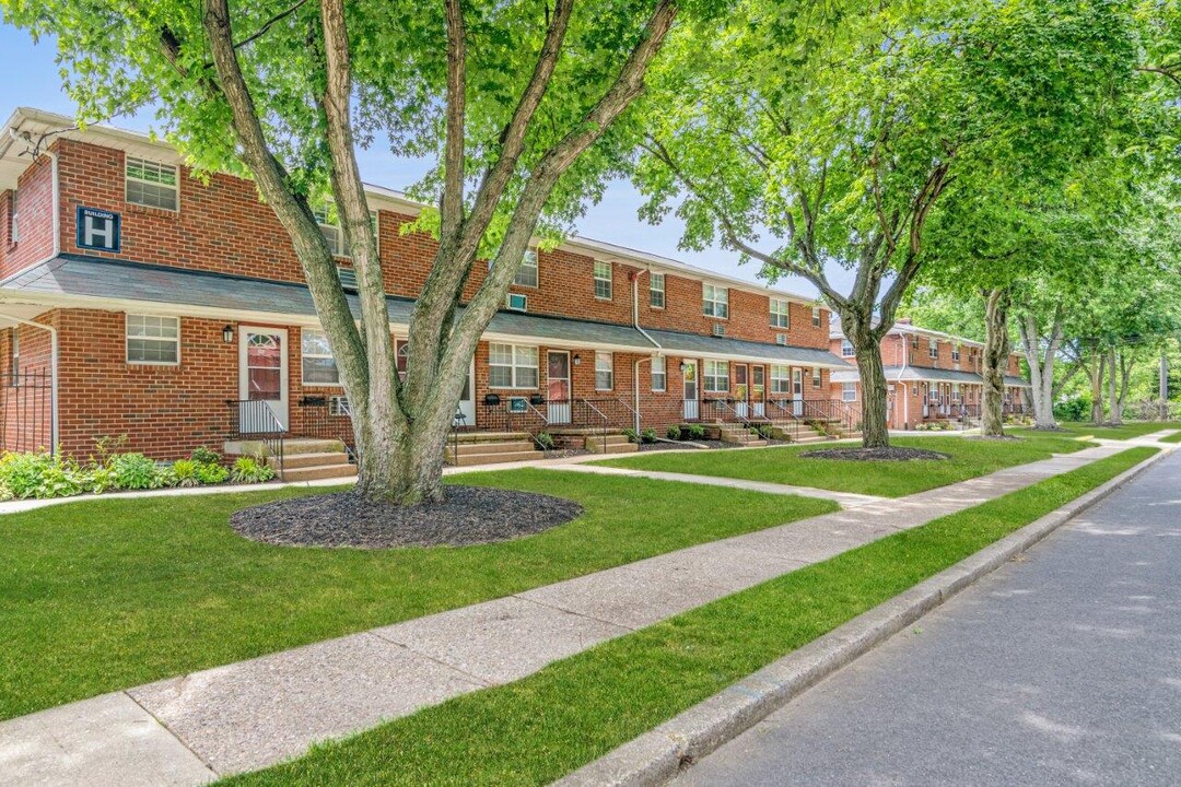 Burnt Mill Apartment Homes in Voorhees, NJ - Building Photo