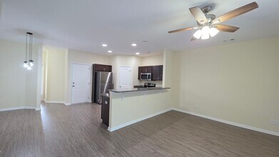 30 Cantle Dr in Richmond Hill, GA - Building Photo - Building Photo