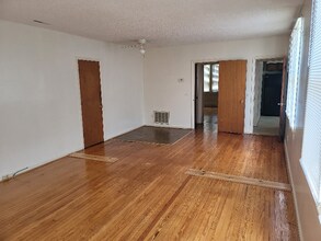 448 W Railroad Ave in Batesburg-leesville, SC - Building Photo - Building Photo