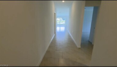 12312 Amber Waves Rd in Lehigh Acres, FL - Building Photo - Building Photo