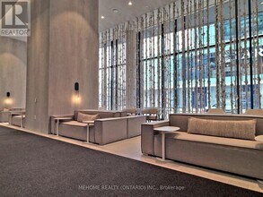 138 Downes St in Toronto, ON - Building Photo - Building Photo