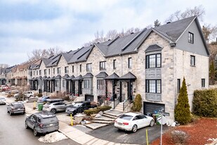 429 Ovila-Gagné Av in Lachine, QC - Building Photo
