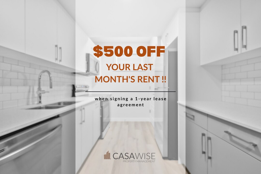 8023 Cedric Mah Rd in Edmonton, AB - Building Photo