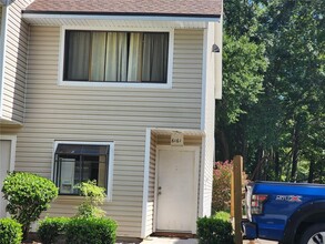 6161 SW 8th Ln in Gainesville, FL - Foto de edificio - Building Photo