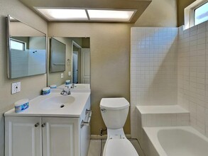 2800 Longhorn St in Ontario, CA - Building Photo - Building Photo
