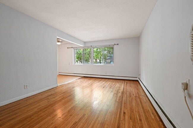 515 5th St SE, Unit 7 in Minneapolis, MN - Building Photo - Building Photo