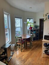 19 Linden Ave, Unit 3 in Somerville, MA - Building Photo - Building Photo