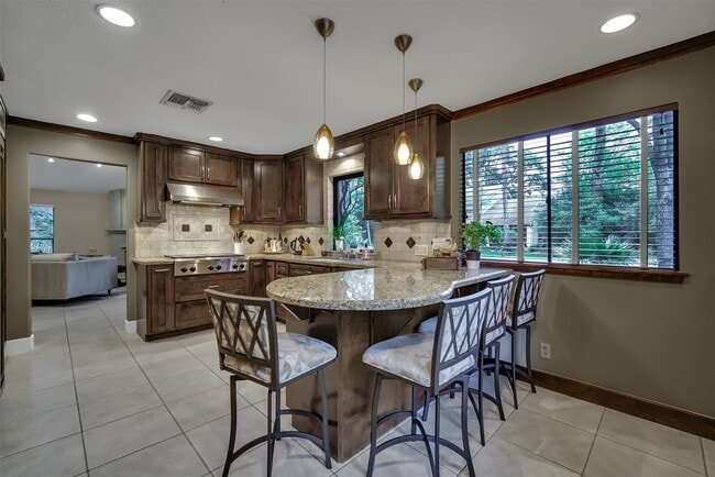 property at 2 Kino Ct