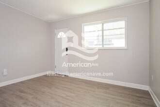 1260 Summerlea Ave in Washington, PA - Building Photo - Building Photo