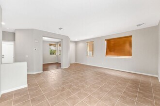 10550 Cedar Run Ct in Las Vegas, NV - Building Photo - Building Photo