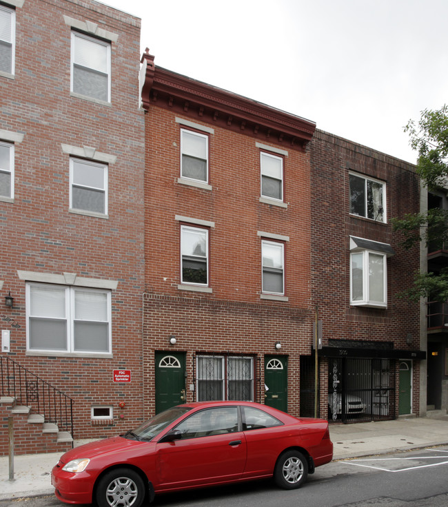 1928 South St in Philadelphia, PA - Building Photo - Building Photo