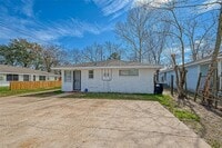 7818 Oak Knoll Ln photo'