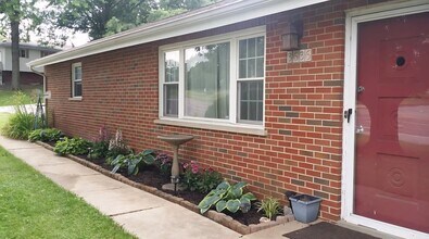 3636 Reavis Barracks Rd in St. Louis, MO - Building Photo - Building Photo