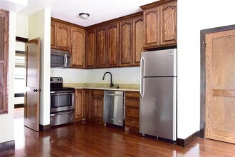 832 Blaylock Dr-Unit -1 in Dallas, TX - Building Photo - Building Photo