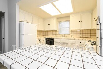 518 15th St in Sacramento, CA - Foto de edificio - Building Photo