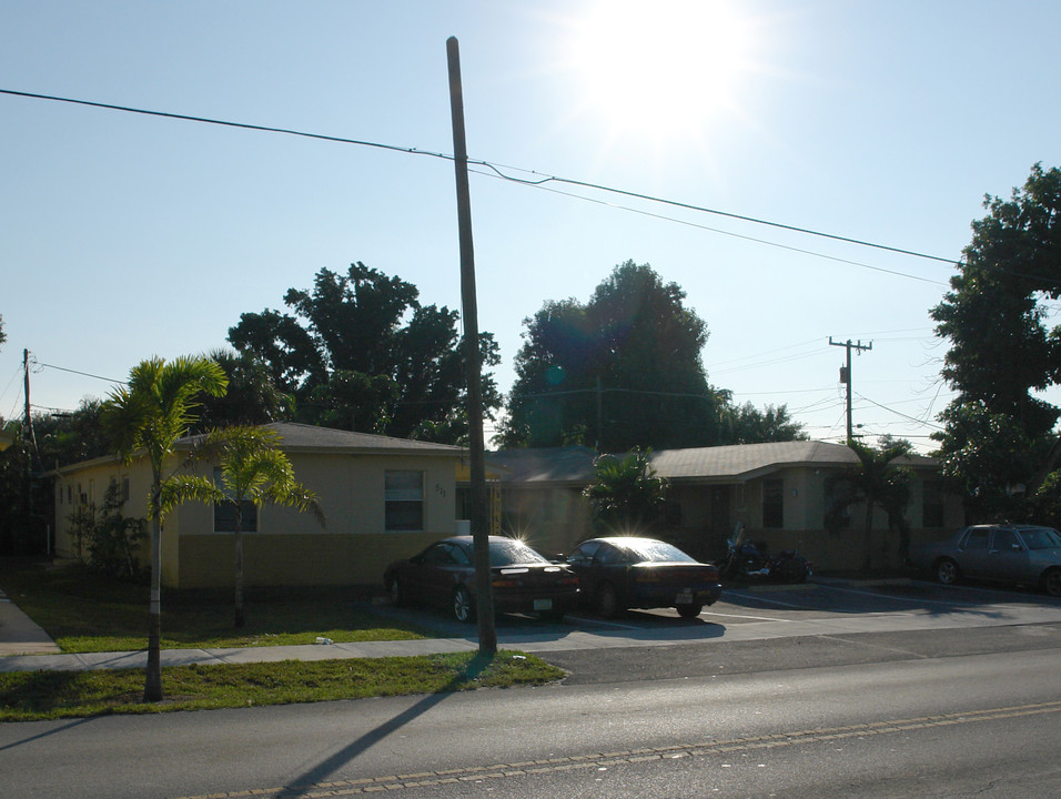 511 S 24th Ave in Hollywood, FL - Building Photo