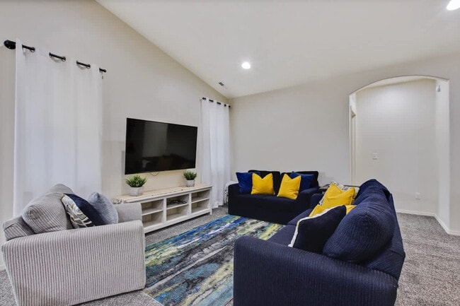 property at 2213 E Elm Grove Dr