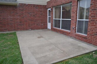 2440 Deer Horn Dr in Plano, TX - Building Photo - Building Photo
