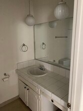1823 S 5th St, Unit APT #A in Alhambra, CA - Foto de edificio - Building Photo