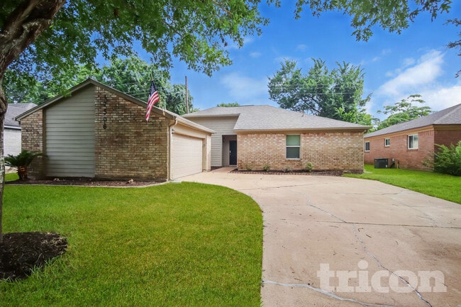 property at 17506 Sundrop Ln