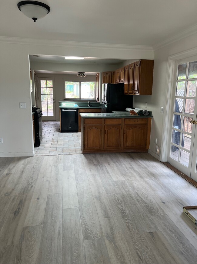 733 S Lincoln Ave in El Cajon, CA - Building Photo - Building Photo
