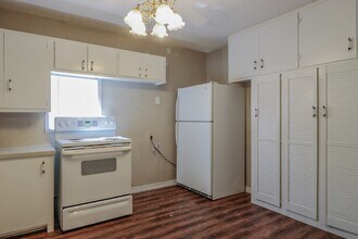 2305 27th St in Lubbock, TX - Foto de edificio - Building Photo